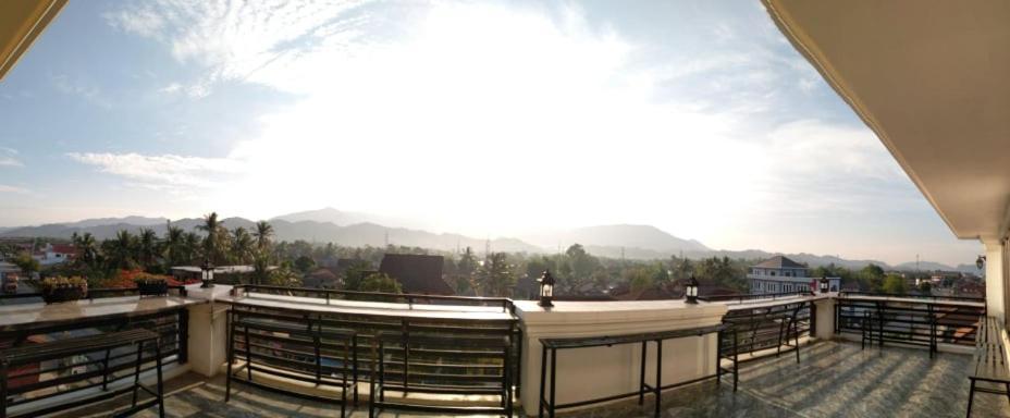 Sd View Hotel 방 비엥 외부 사진