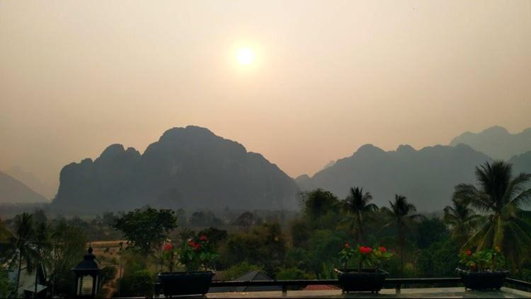 Sd View Hotel 방 비엥 외부 사진